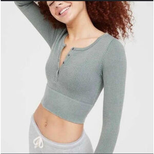Aerie Light Gray Waffle Knit Long Sleeve Crop Top M NWT